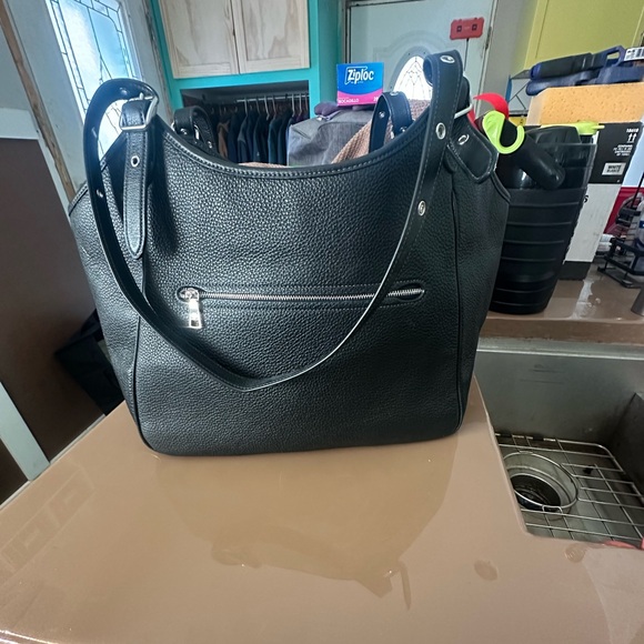 Coach Black Pebbled Leather Shoulder Bag - Picture 3 of 9